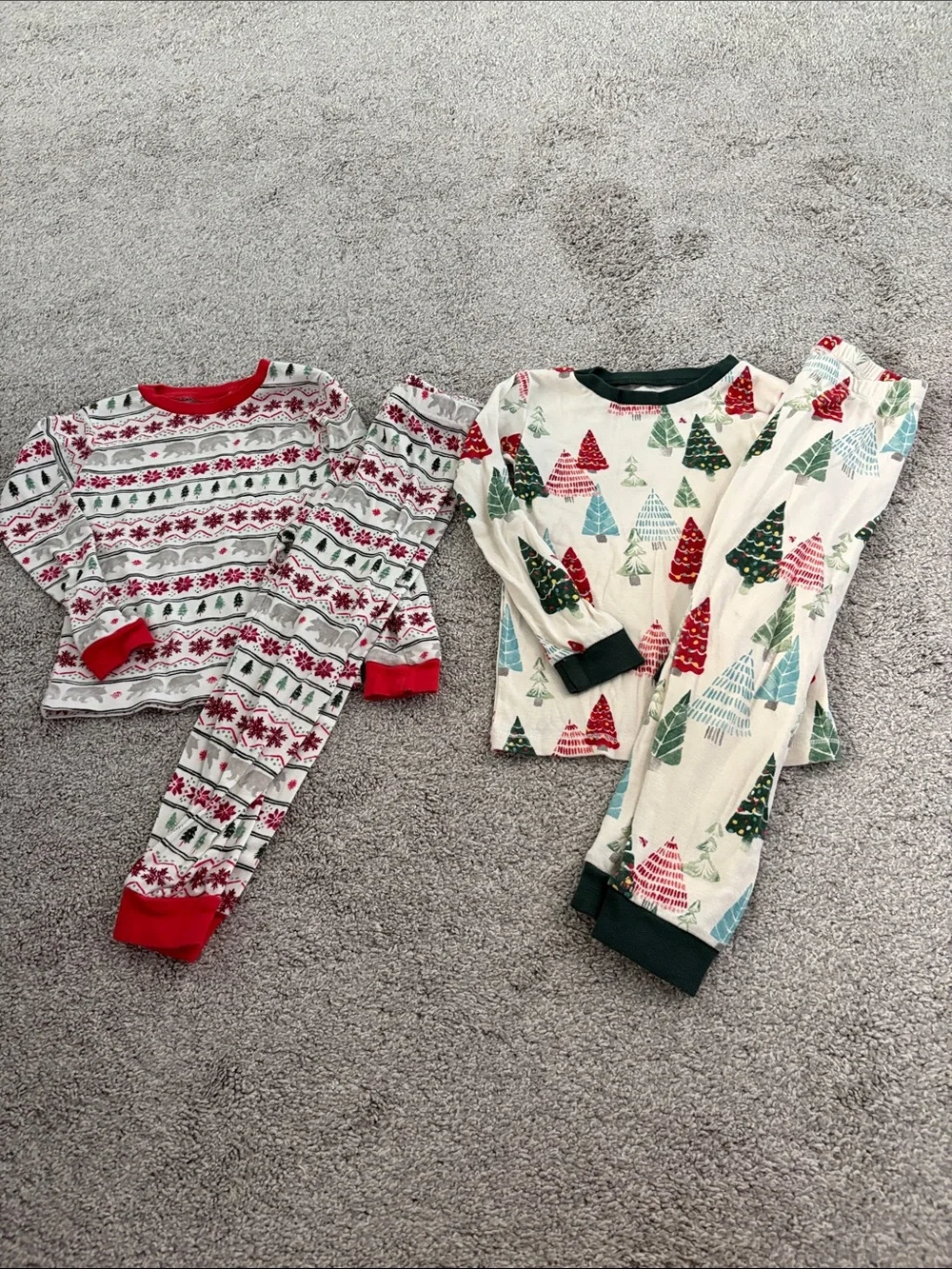 Burt’s Bees Kids toddler Holiday pajama set 4T